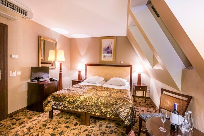 Great Polonia Kazimierz Aparthotel 4*